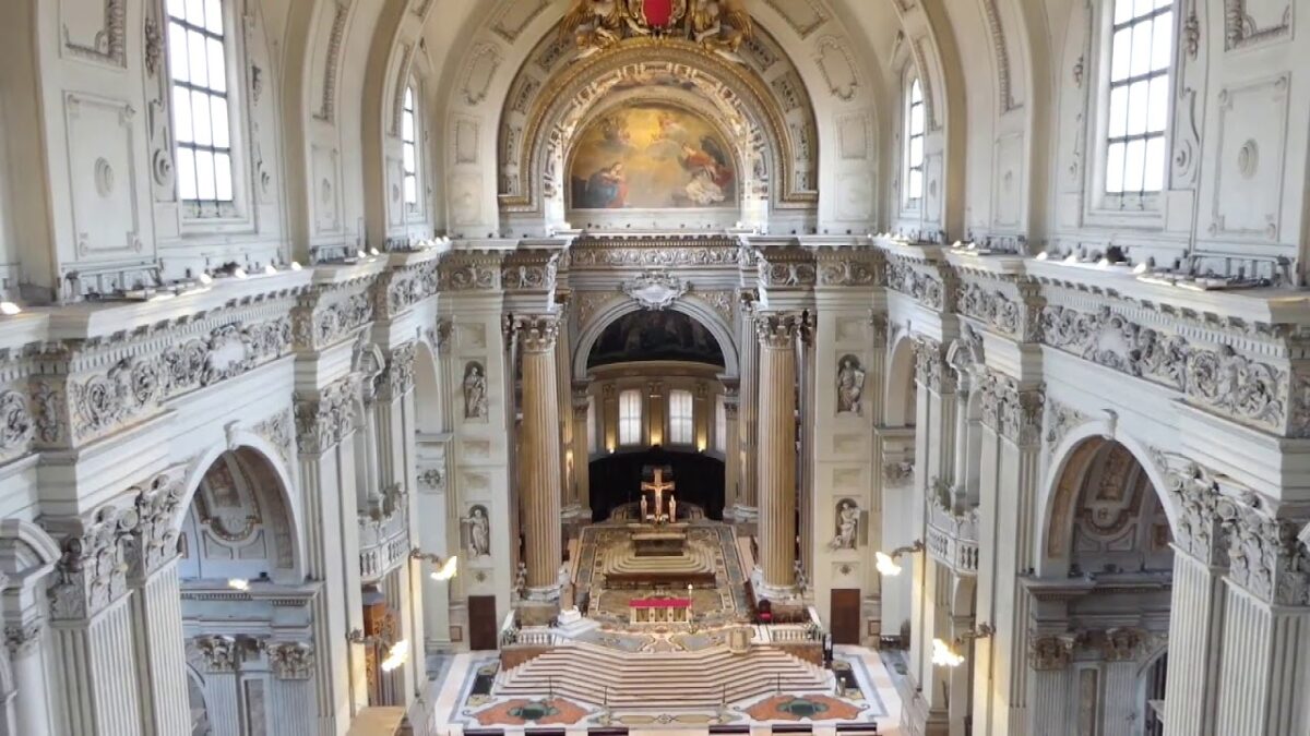 La Messa nella Festa della Dedicazione della Cattedrale Chiesa di Bologna